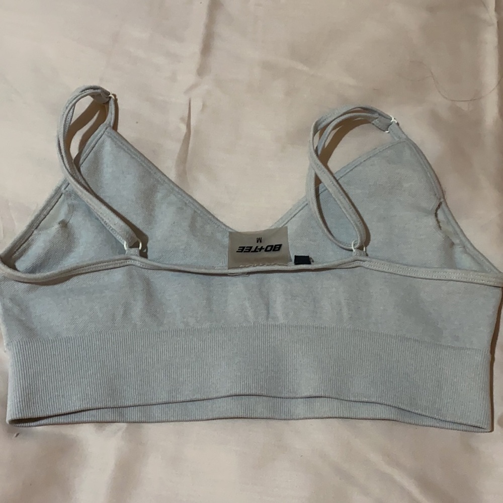 Bo and Tee Sports Bra - Picture 4 of 4